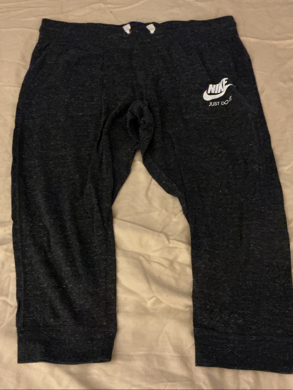 Nike women’s Dark Gray Jogger capri Sweatpants with White Logo
